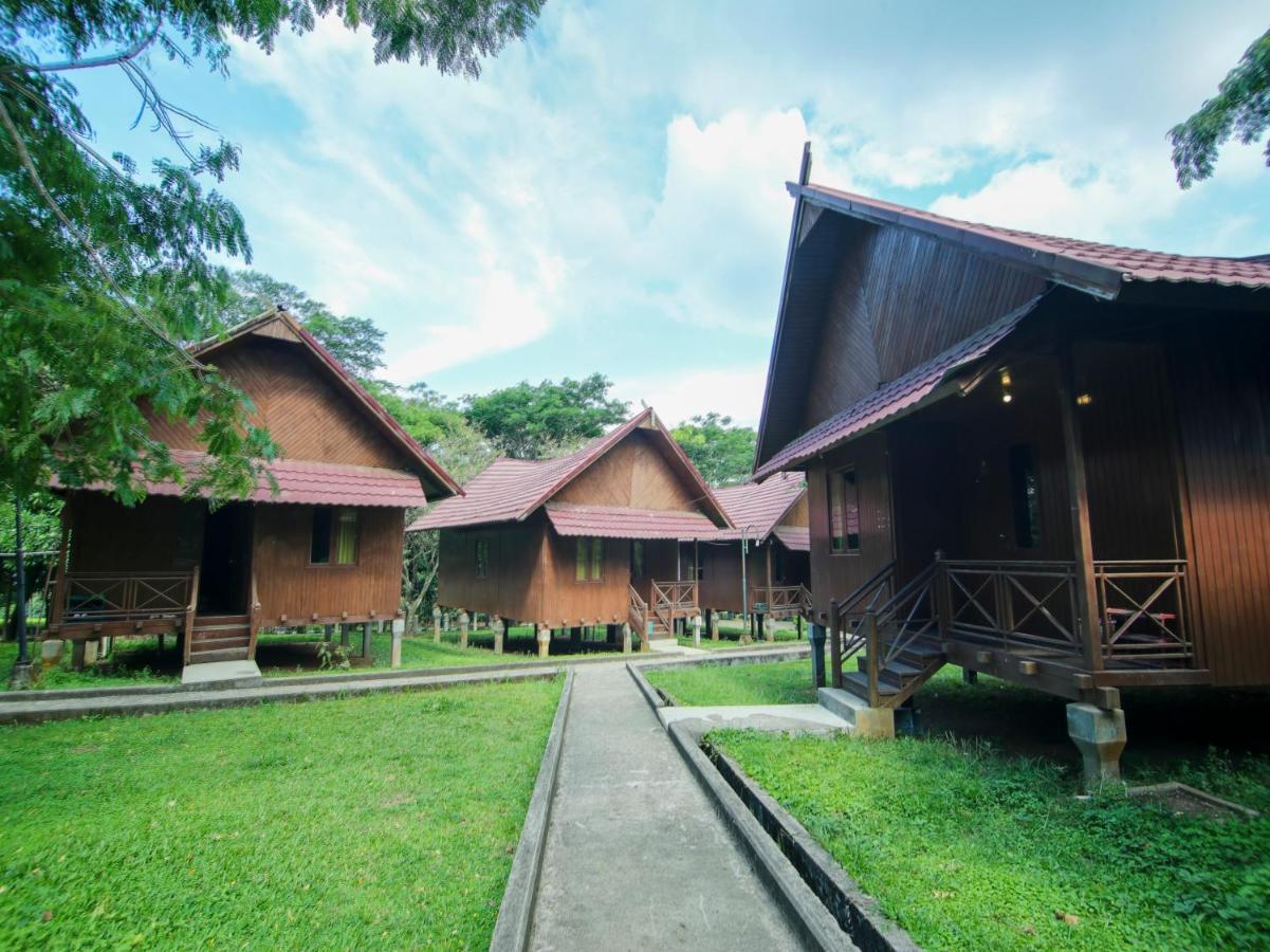 Oyo 3475 Villa Ex Mtq Pagaralam Exterior foto